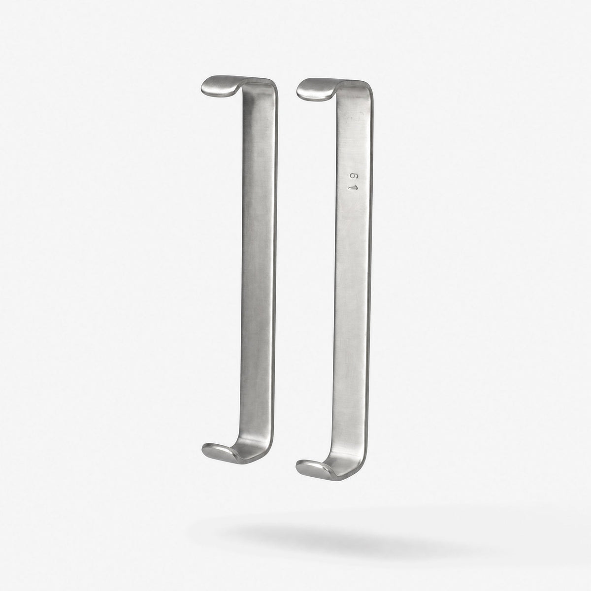 AMG Baby Farabeuf Retractor